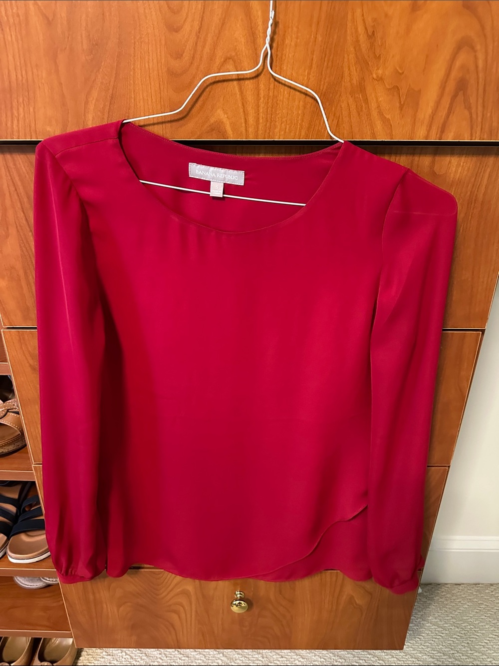 Banana Republic Red Long-Sleeve Scoop Neck Blouse